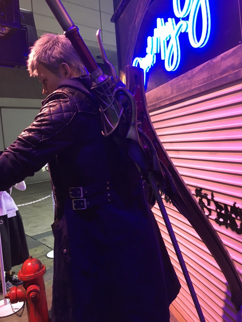 Illustration for article titled Close Up With A Life-Sized Nero From Devil May Cry 5